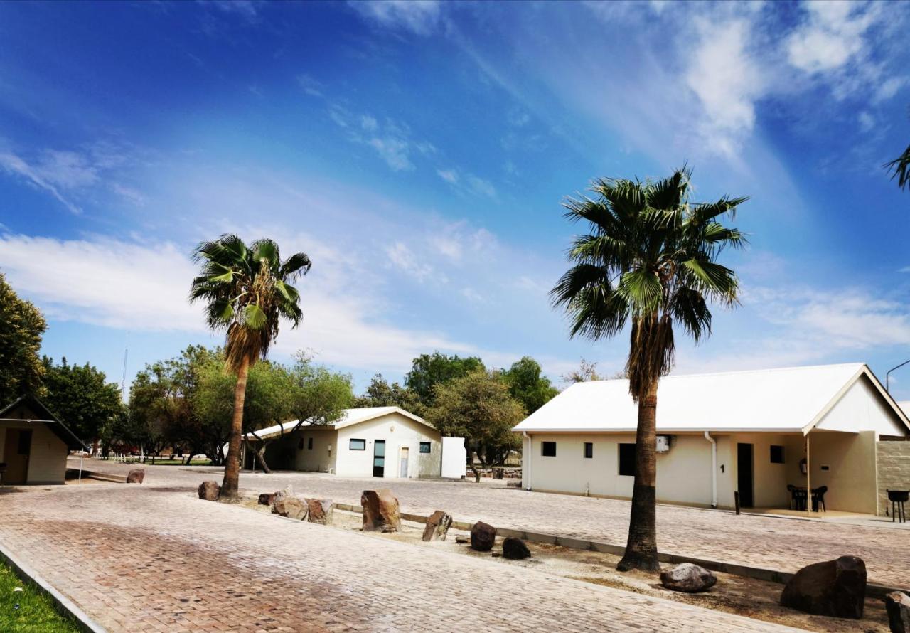 Buitepos East Gate Rest Camp 아파트 외부 사진