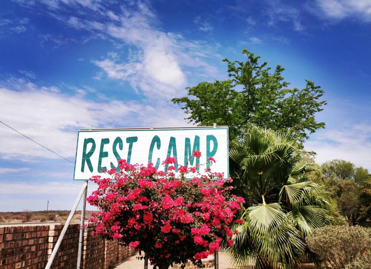 Buitepos East Gate Rest Camp 아파트 외부 사진