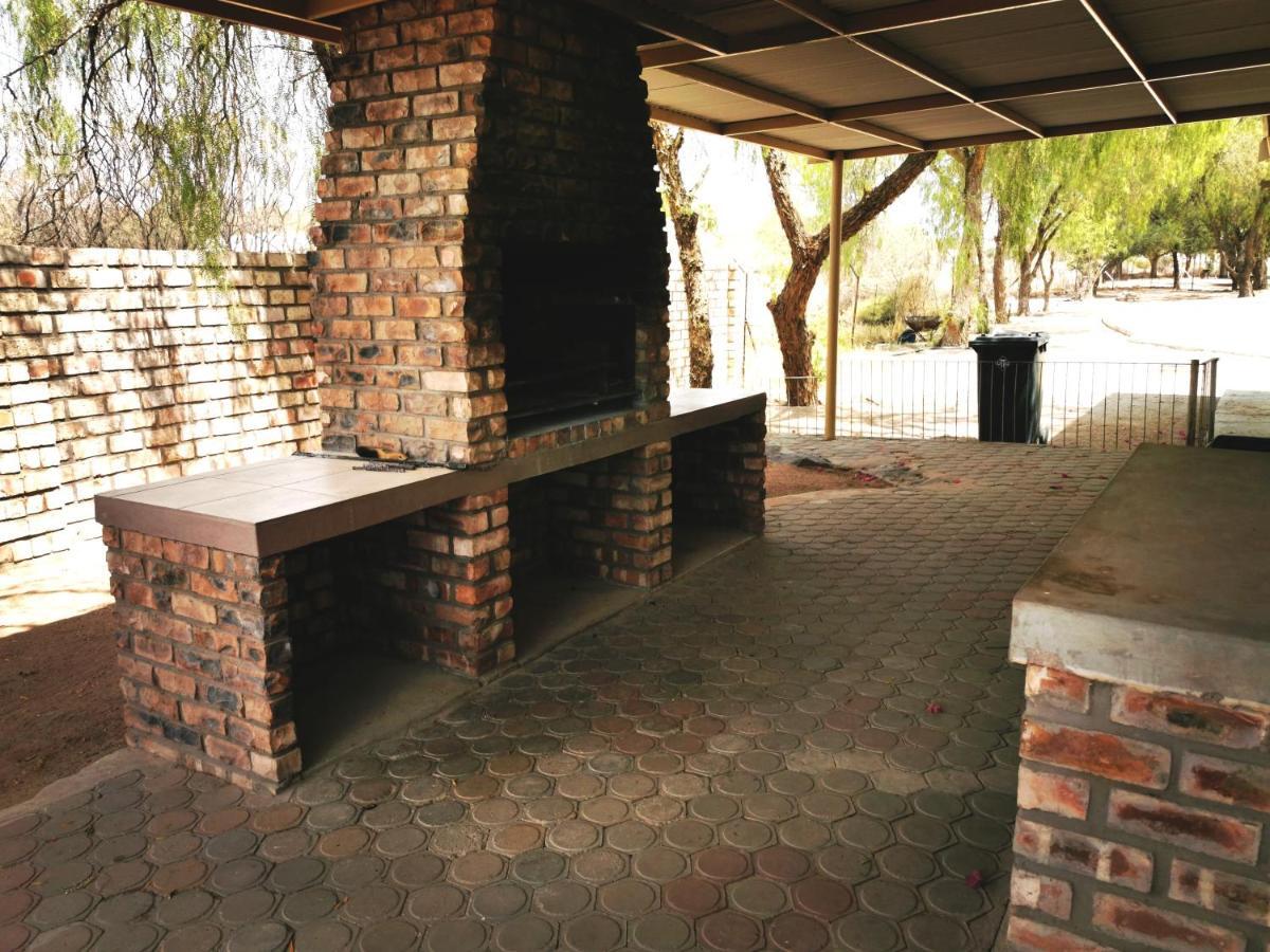 Buitepos East Gate Rest Camp 아파트 외부 사진